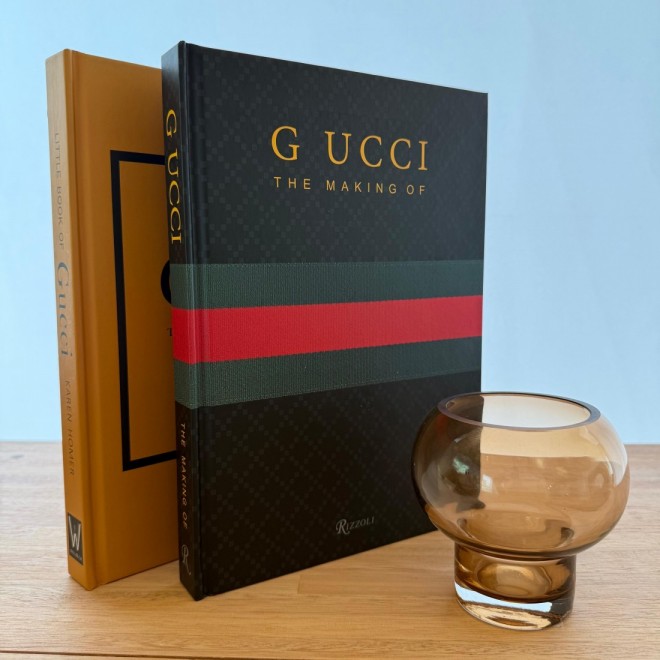 Libro Hojas Ilustrativas Gucci Negro...