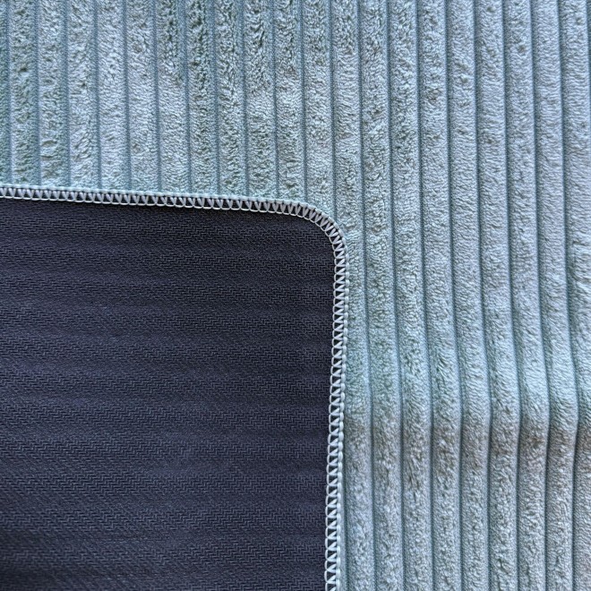 Alfombra Diseño Acanalado color Verde...