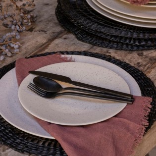 Centro de Mesa calado negro... 2