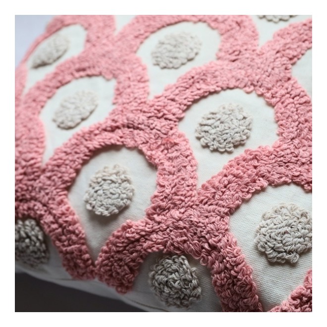 Almohadon con Relleno 45x45 Escamas...